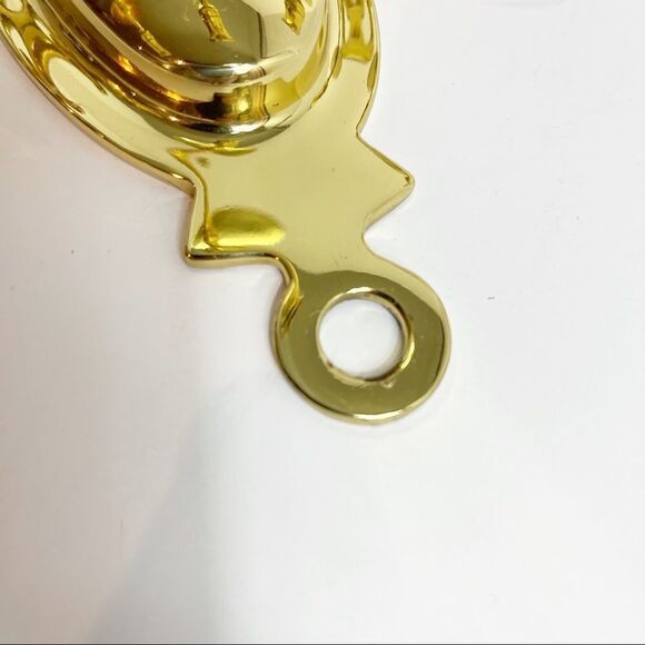 Lot of Brass wall candle holders one triple, one pair and one single - Picture 6 of 11